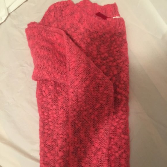 H&M Divided Sweater - Picture 1 of 6